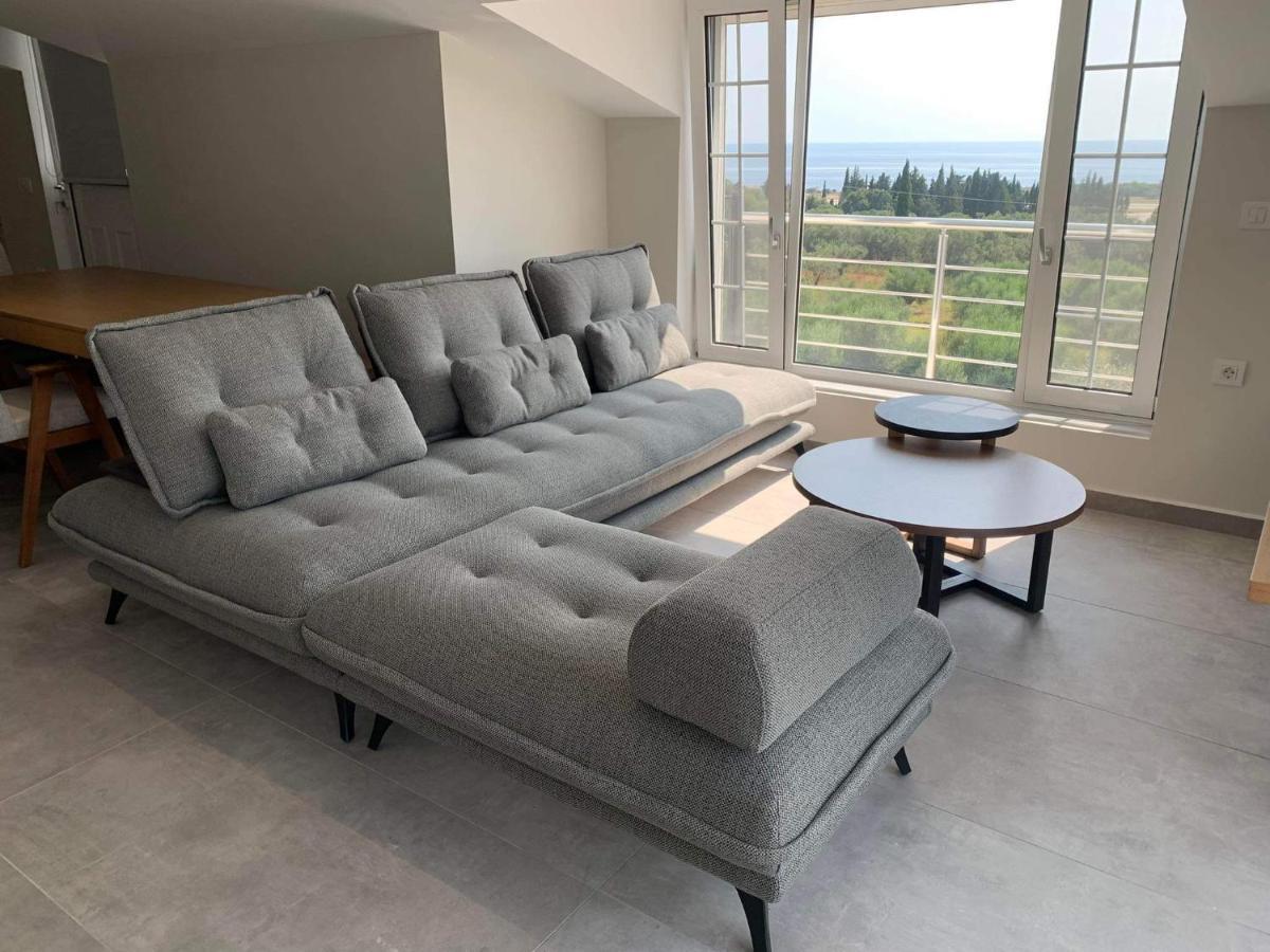 Moulinos Loft Apartment Svoronata Bagian luar foto